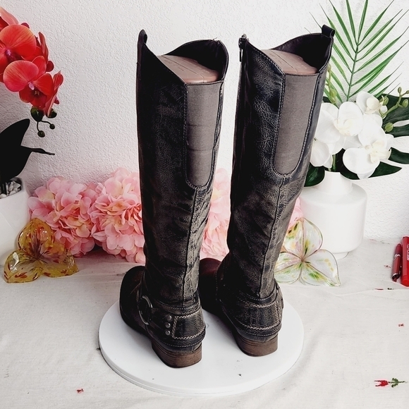 CROWN VINTAGE Bourne Riding Brown Faux Leather Distressed Boots Size: 5M - Picture 4 of 8